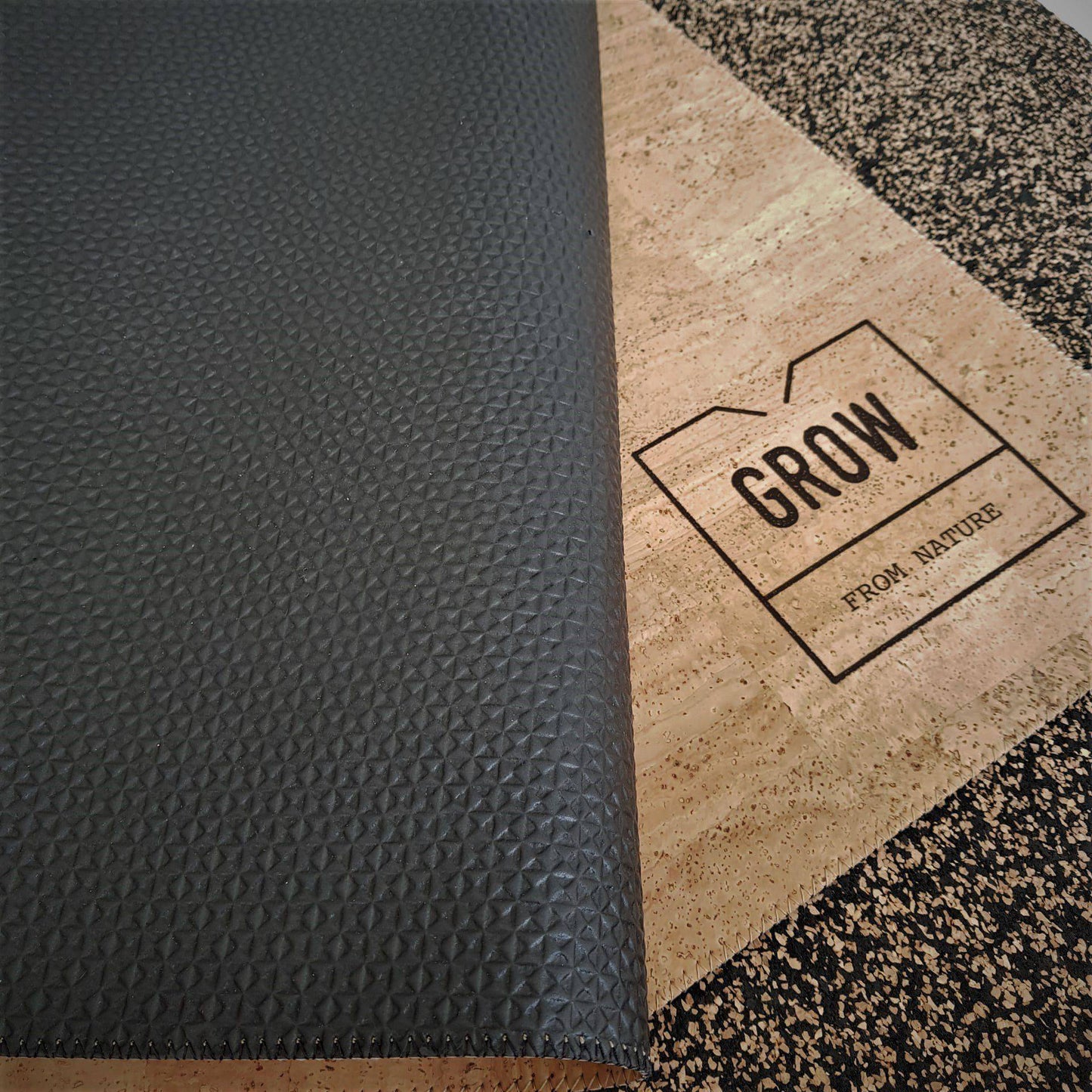 Yoga Mat made of waterproof cork + latex  Sandro Oberwil